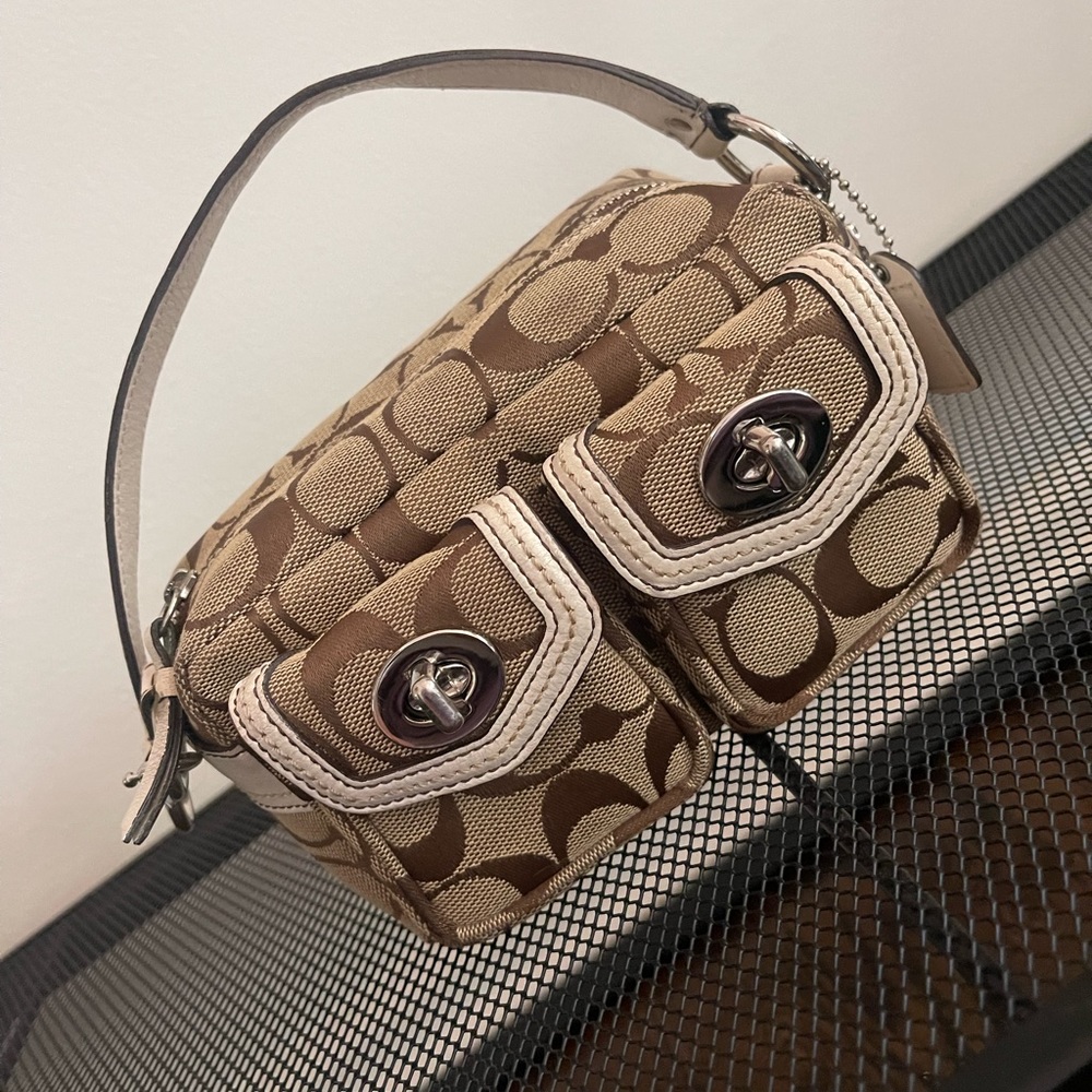 Authentic Coach Signature C Bag